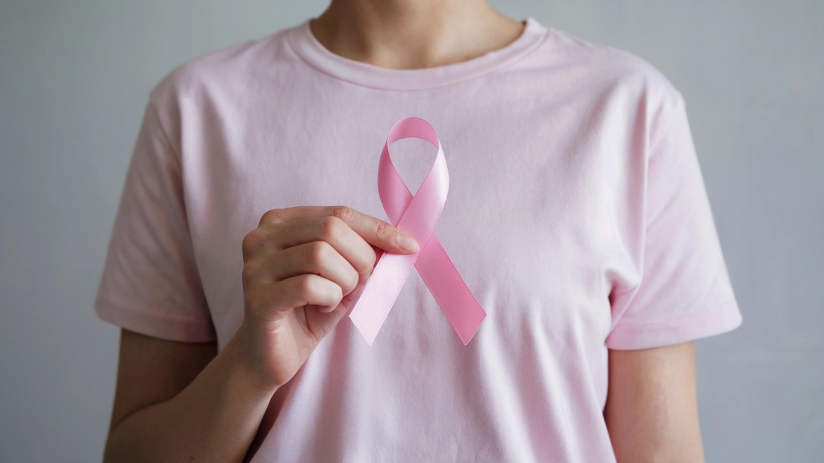 CONITEC abre consulta p&uacute;blica para incluir no SUS an&aacute;lise gen&eacute;tica de c&acirc;ncer de mama heredit&aacute;rio