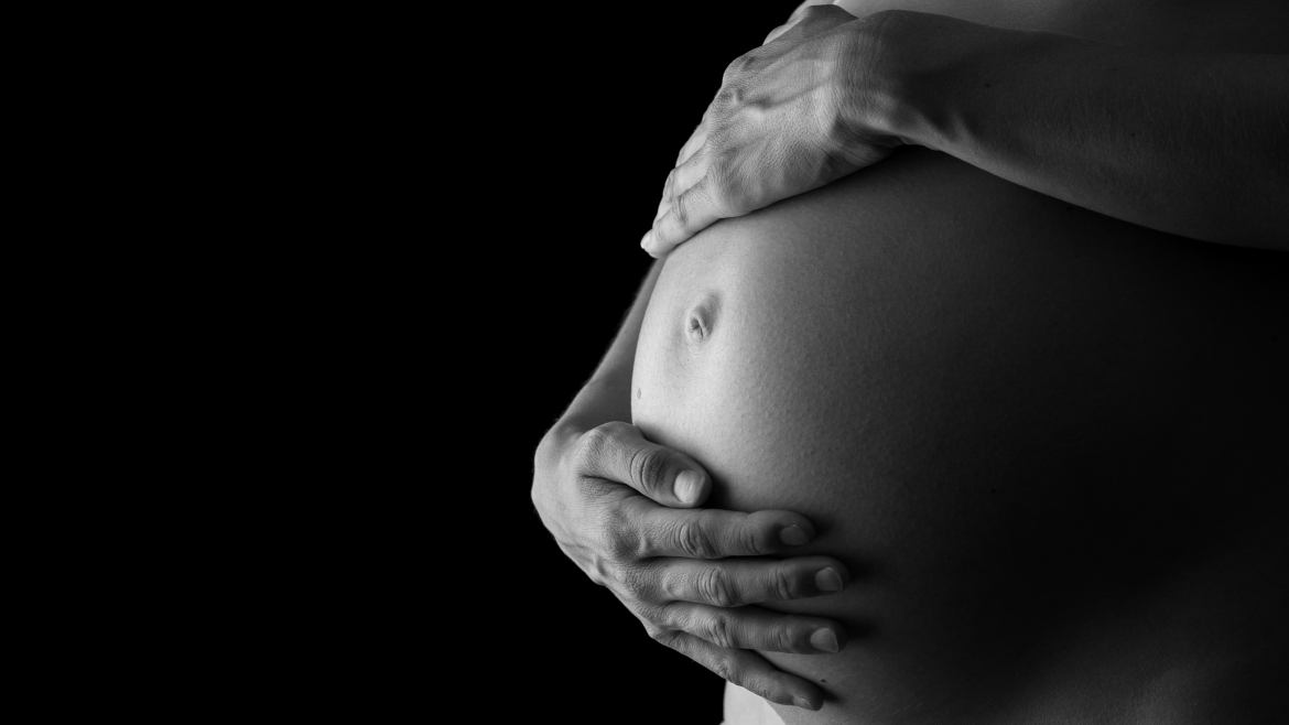 Morte materna acontece porque não se dá a devida atenção às mulheres na nossa sociedade, alerta Febrasgo