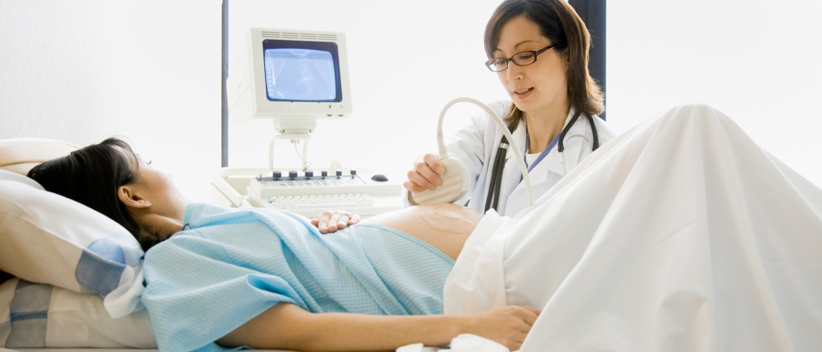 Febrasgo elabora ação para suspender trecho de Resolução Normativa que autoriza a enfermagem a realizar consultas de pré-natal por convênios