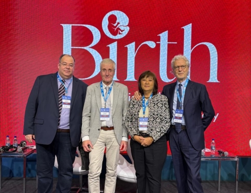 Destaques do BIRTH sobre trabalho de parto, monitoramento e riscos do parto vaginal