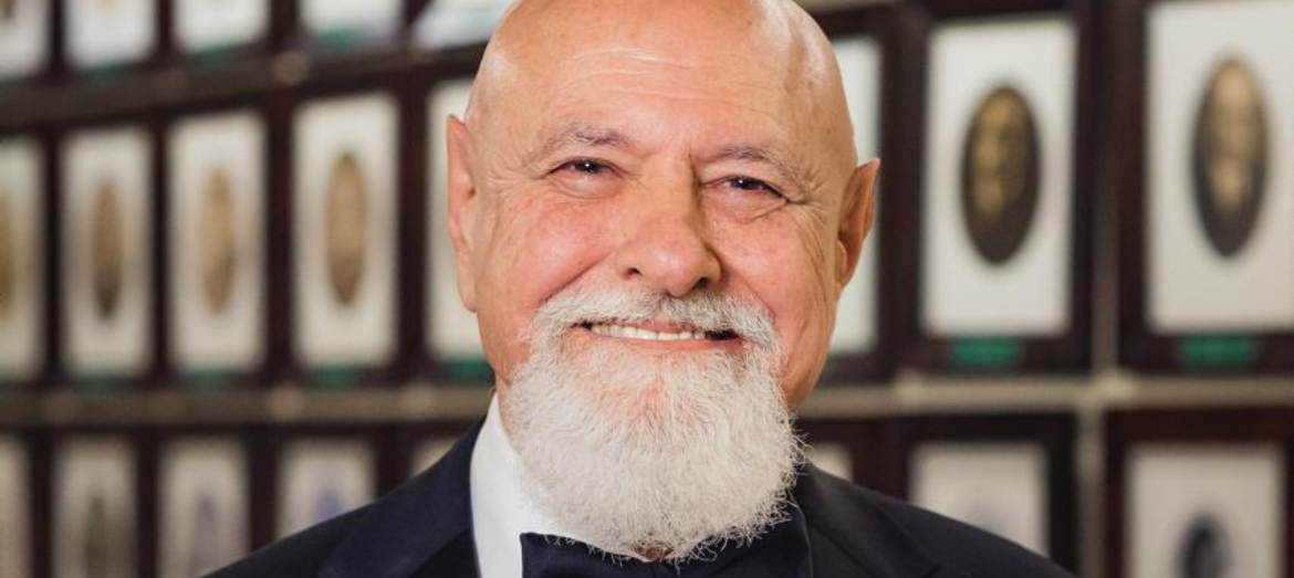 FEBRASGO homenageia a posse do Dr. Marcelo Zugaib na Academia Nacional de Medicina