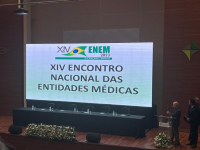 FEBRASGO participa de debates sobre graduação e residência no Encontro Nacional de Entidades Médicas, em Brasília