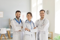 Dia do Médico: FEBRASGO reafirma compromisso com a valorização da Ginecologia e Obstetrícia