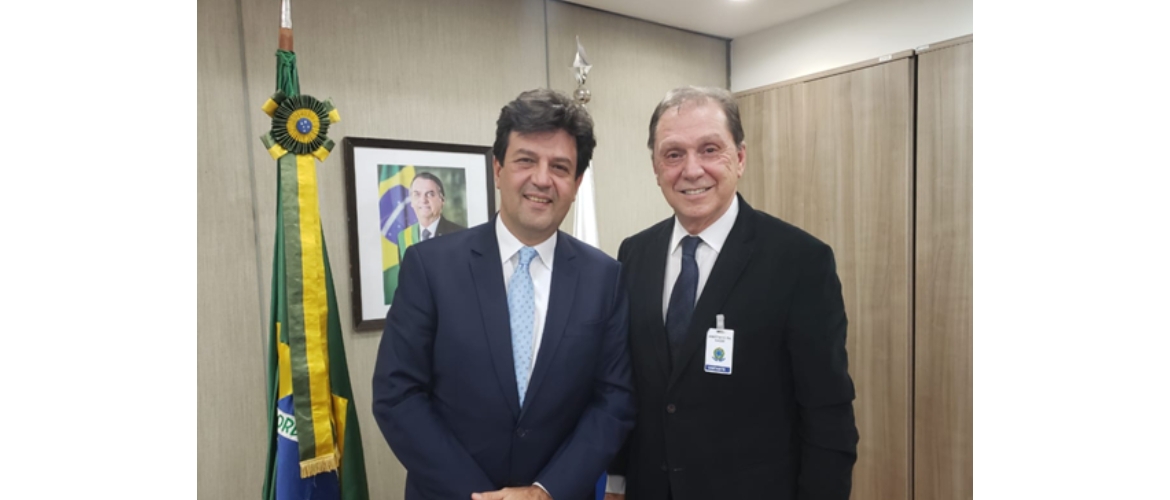 FEBRASGO leva ao Ministro da Saúde proposta de novas estratégias para o rastreamento do câncer do colo do útero no Brasil