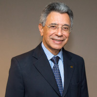 Dr. Marcos Felipe Silva de Sá - Scientific Director