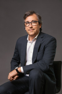 Dr. Sérgio Podgaec - Vice Presidente da Região Sudeste