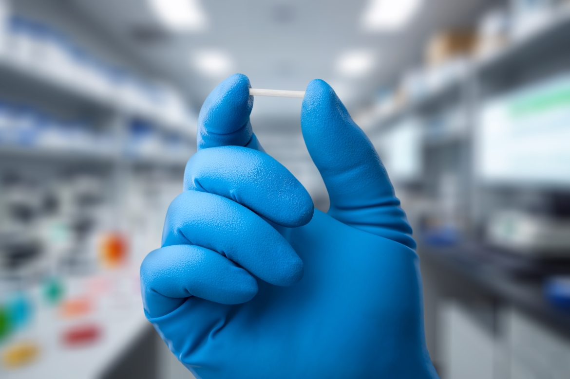 FEBRASGO alerta: implantes hormonais manipulados não têm comprovação de segurança e eficácia