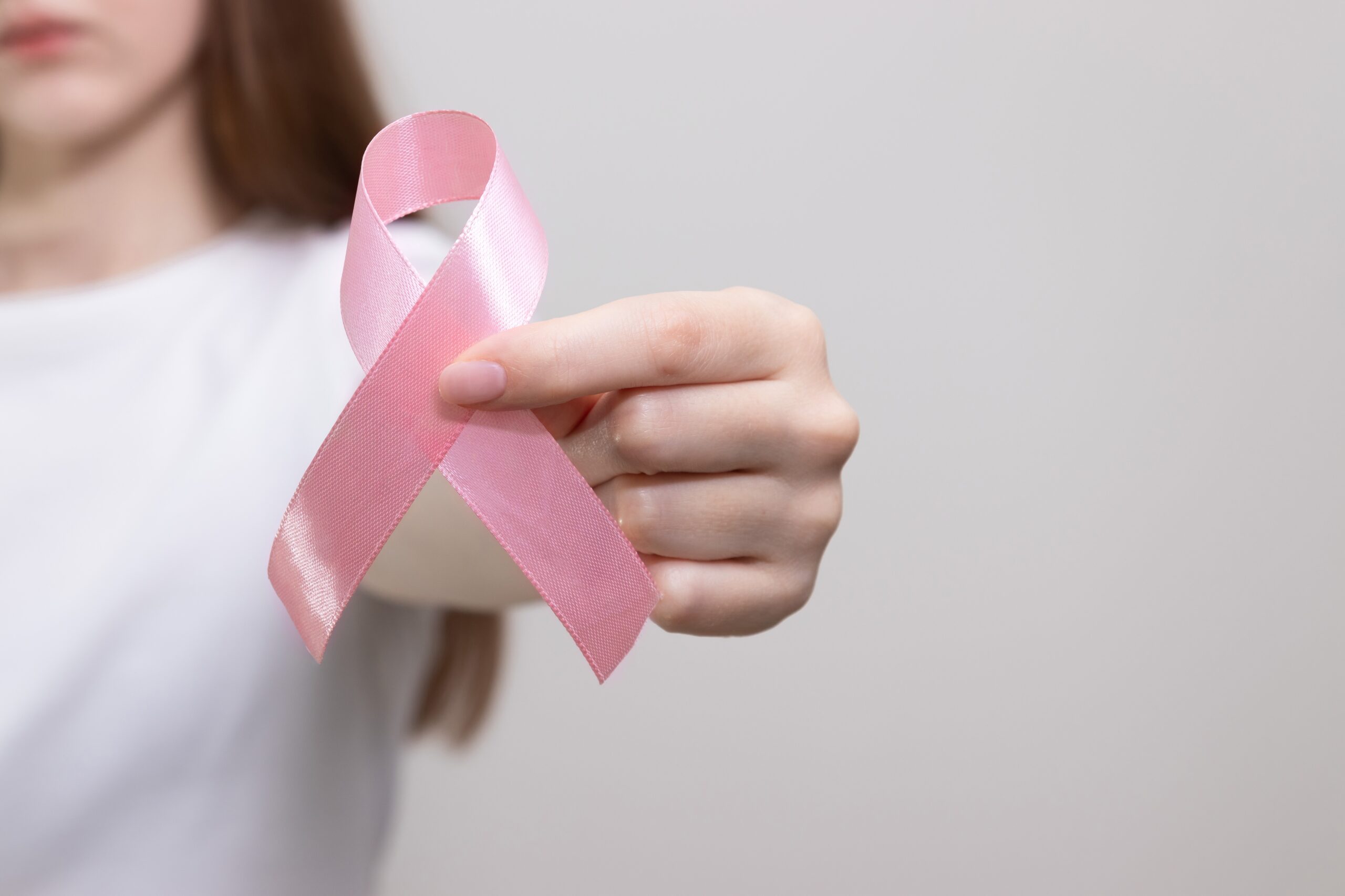 Outubro Rosa: o que muda na saúde sexual da mulher após o câncer de mama